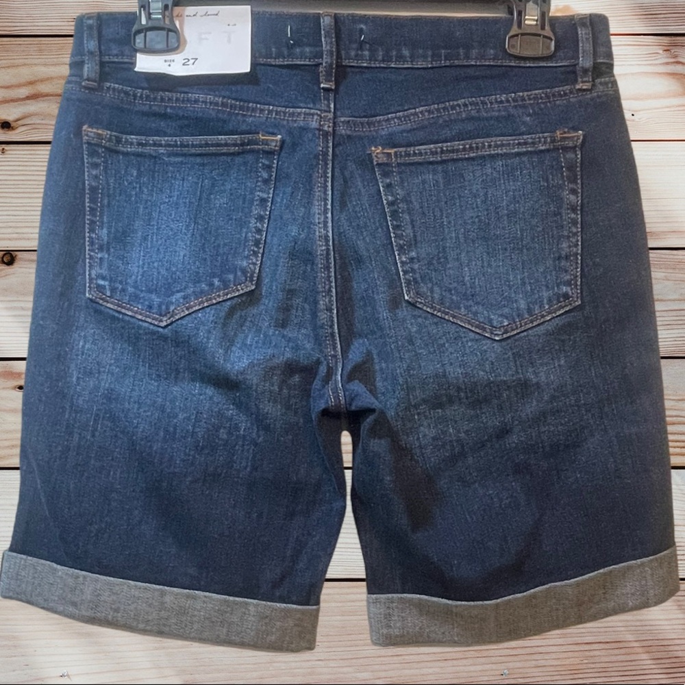 LOFT Jean Shorts Dark Wash - Picture 4 of 6